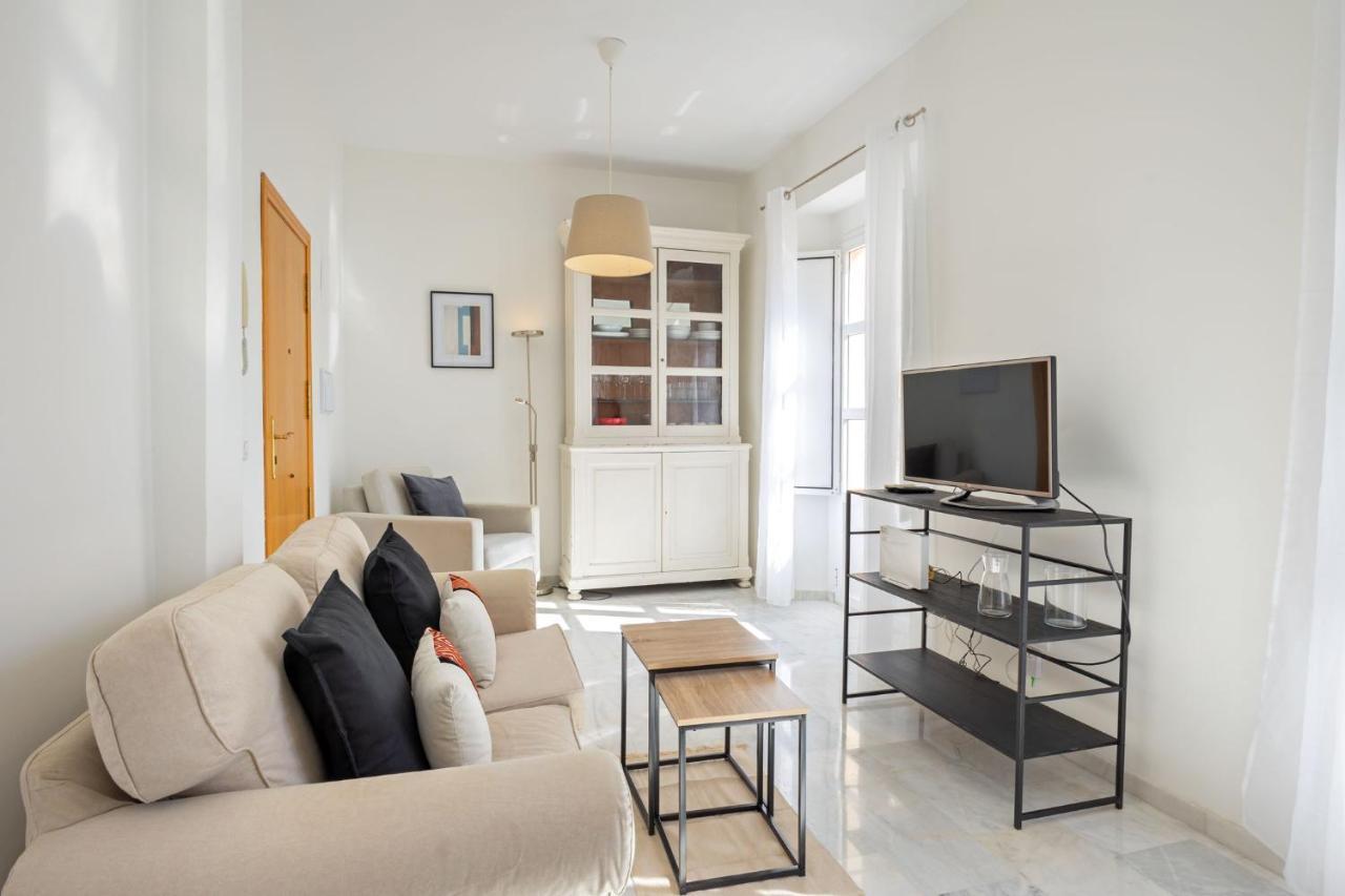 Muro City Center Suite By Valcambre — Photos 1